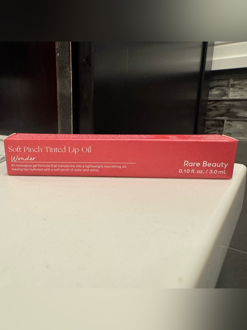 Rare Beauty Soft Pinch Tinted Lip Oil-Shade WONDER - Picture 4 of 4